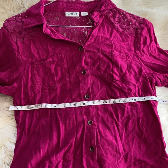 Cato fuchsia lace shoulders button down blouse - Picture 13 of 17